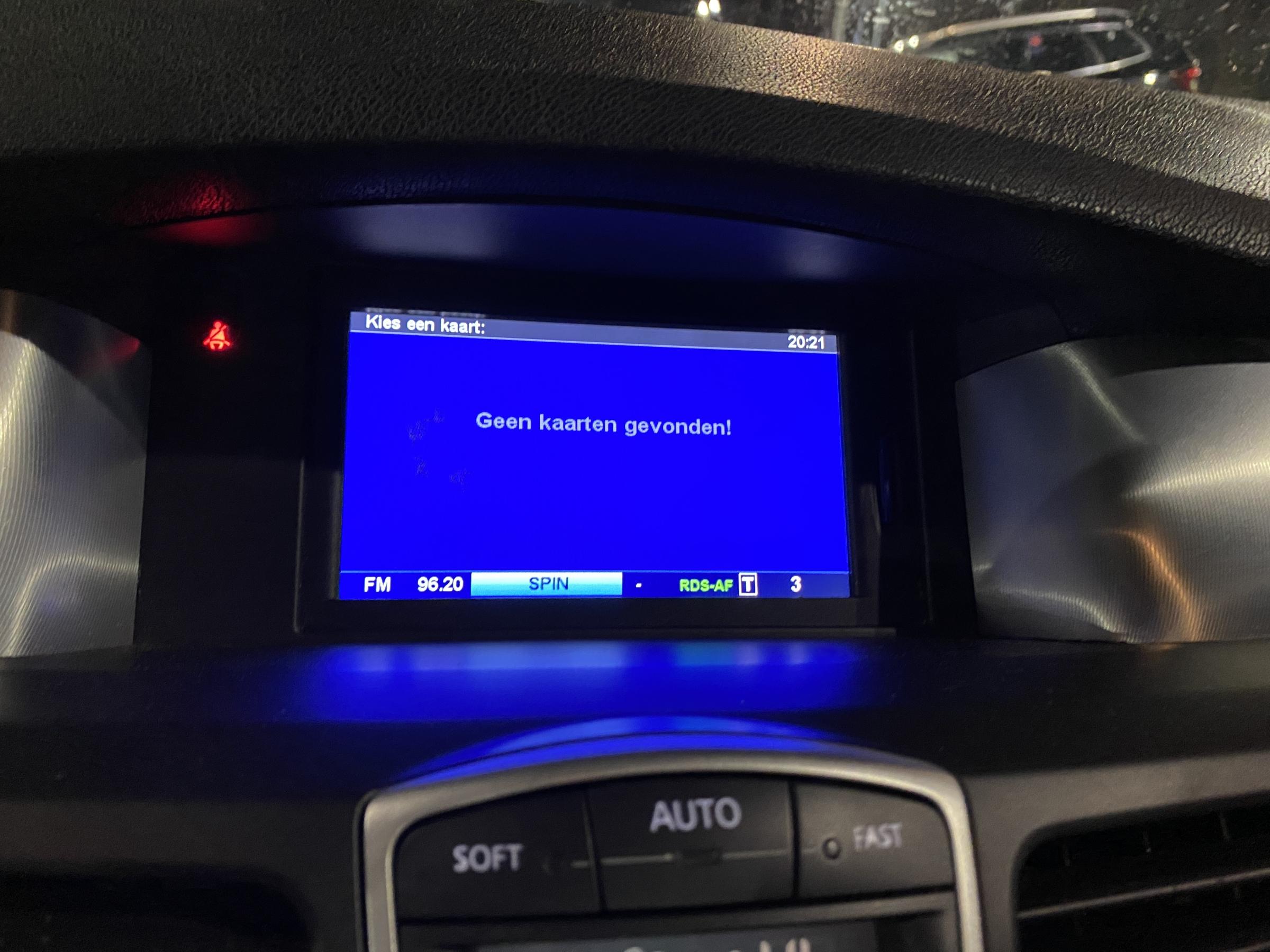 Renault Laguna, 2010 - pohled č. 17