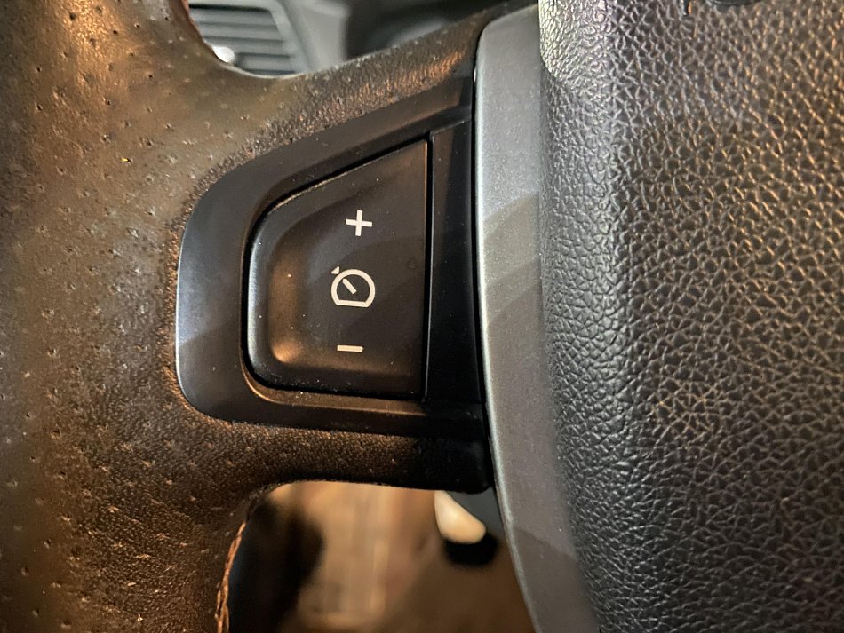 Renault Laguna 2.0 dCi  4Control