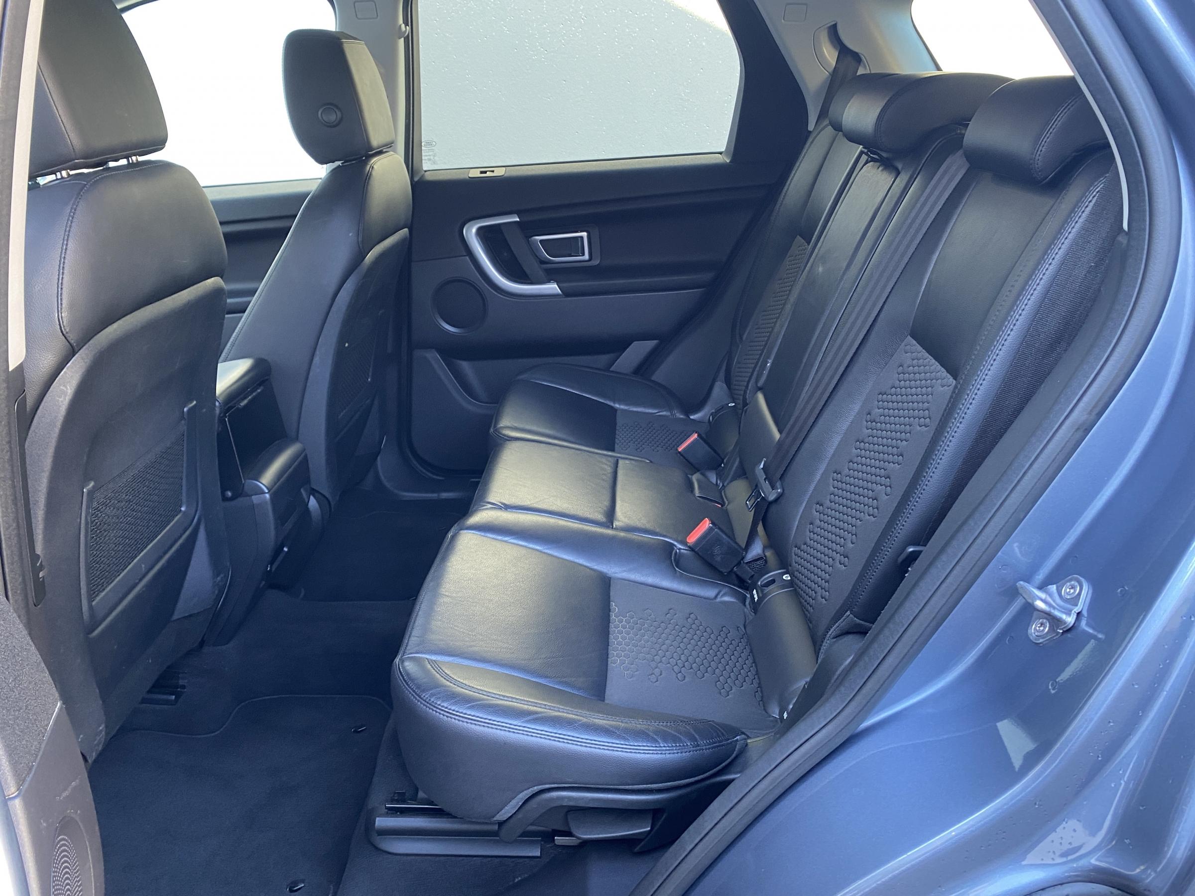 Land Rover Discovery Sport, 2018 - pohled č. 10