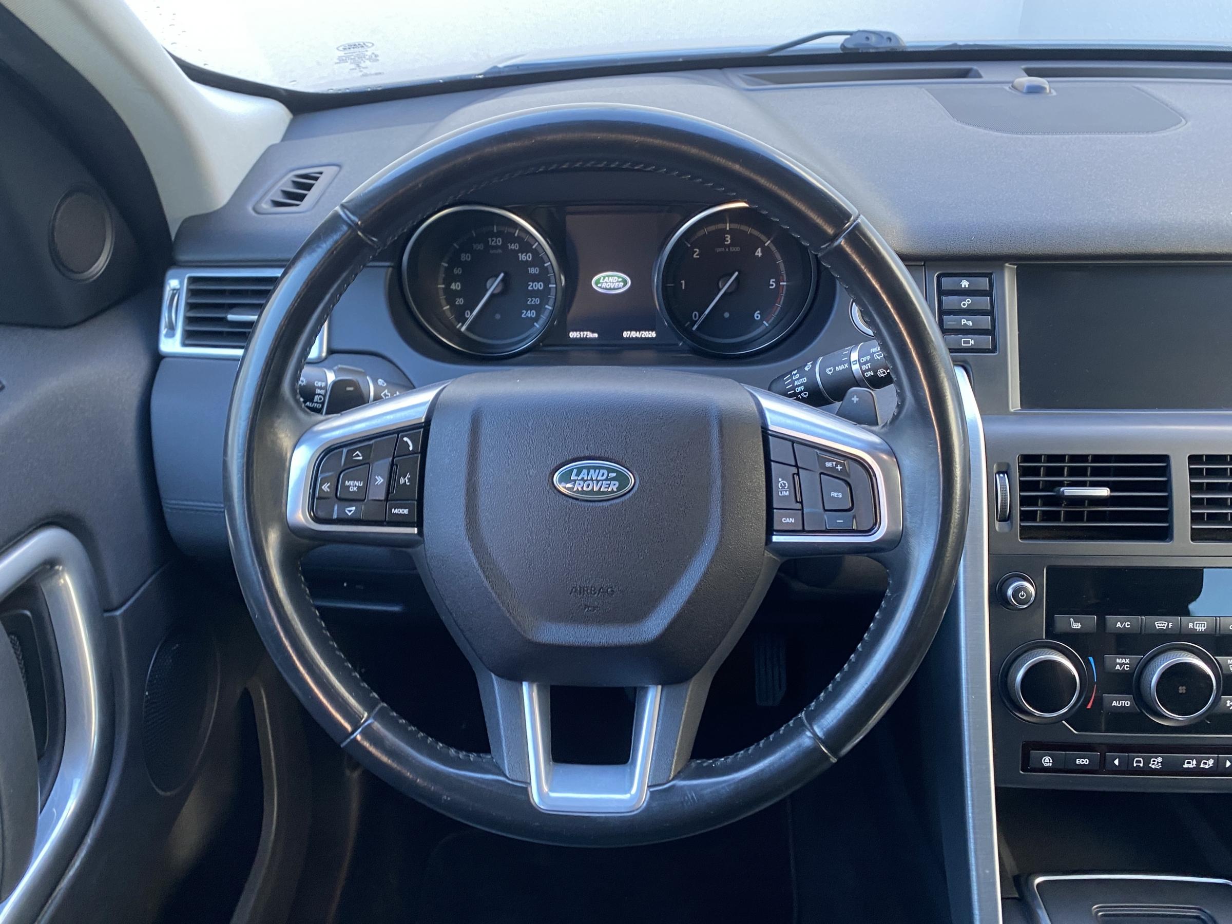 Land Rover Discovery Sport, 2018 - pohled č. 11