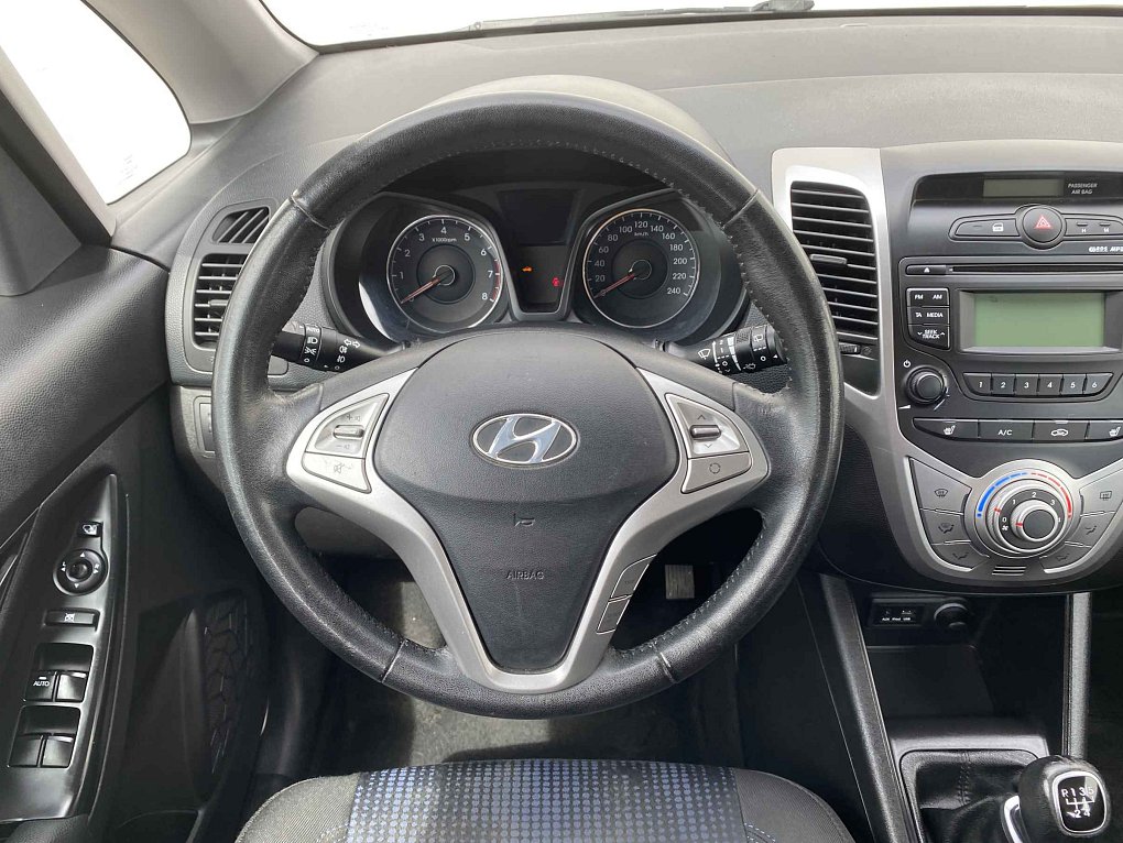 Hyundai Ix20 1.4i 