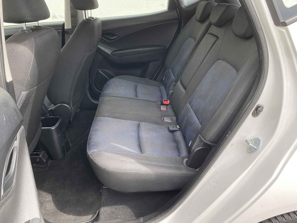 Hyundai Ix20 1.4i 
