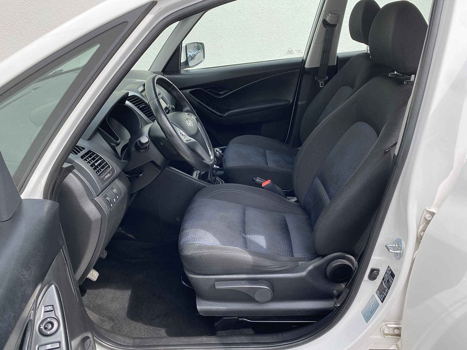 Hyundai Ix20 1.4i 