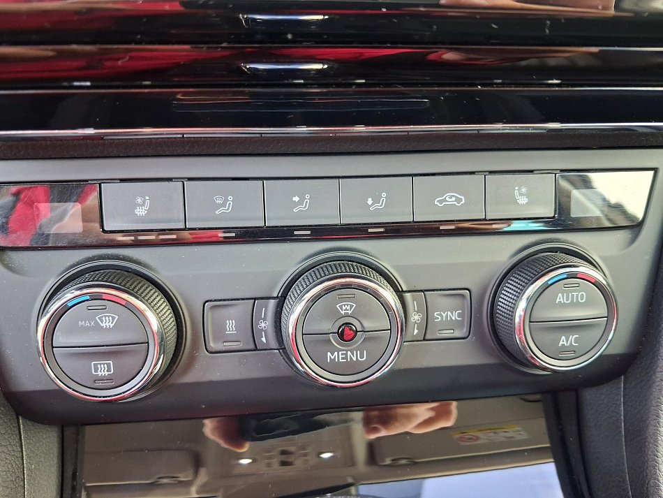 Škoda Superb III 2.0 TDi L&K