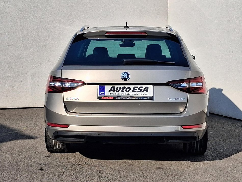 Škoda Superb III 2.0 TDi L&K