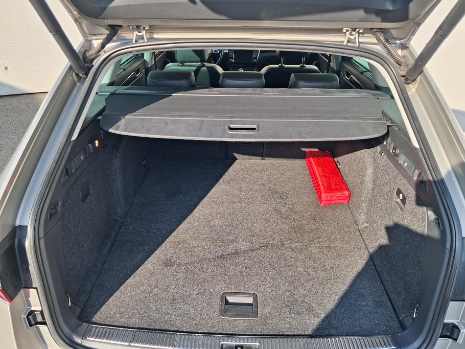 Škoda Superb III 2.0 TDi L&K