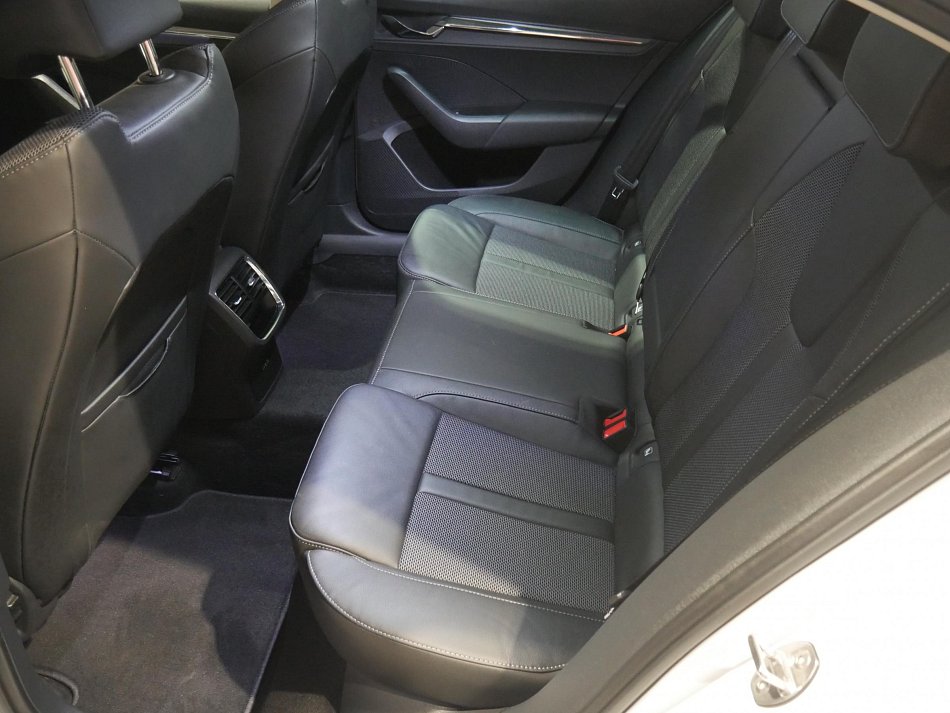 Škoda Octavia IV 2.0 TDi Style