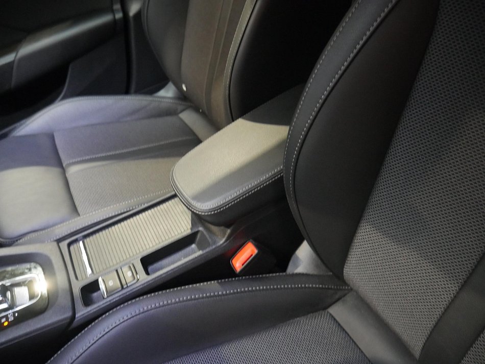 Škoda Octavia IV 2.0 TDi Style