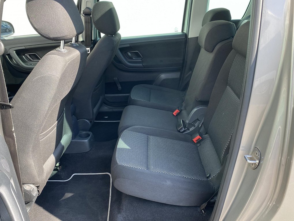 Škoda Roomster 1.2 TSi Scout