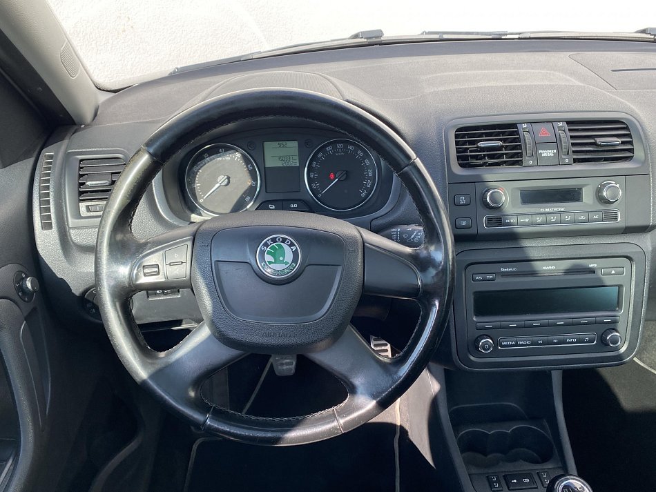 Škoda Roomster 1.2 TSi Scout