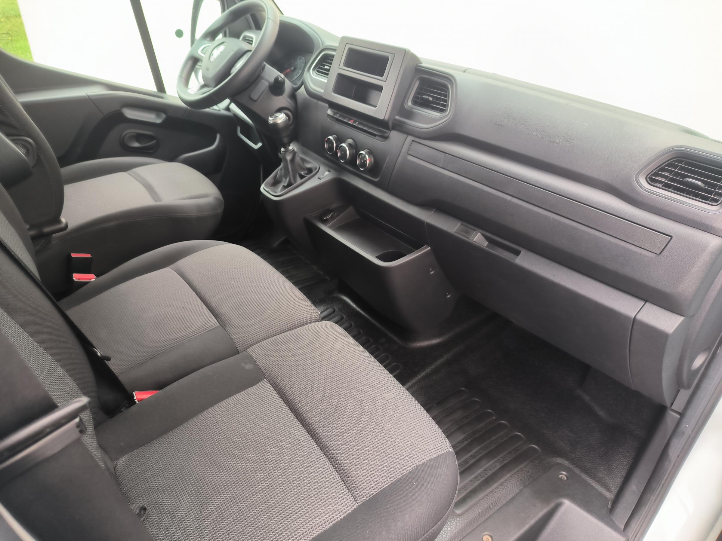 Renault Master, 2021 - pohled č. 12