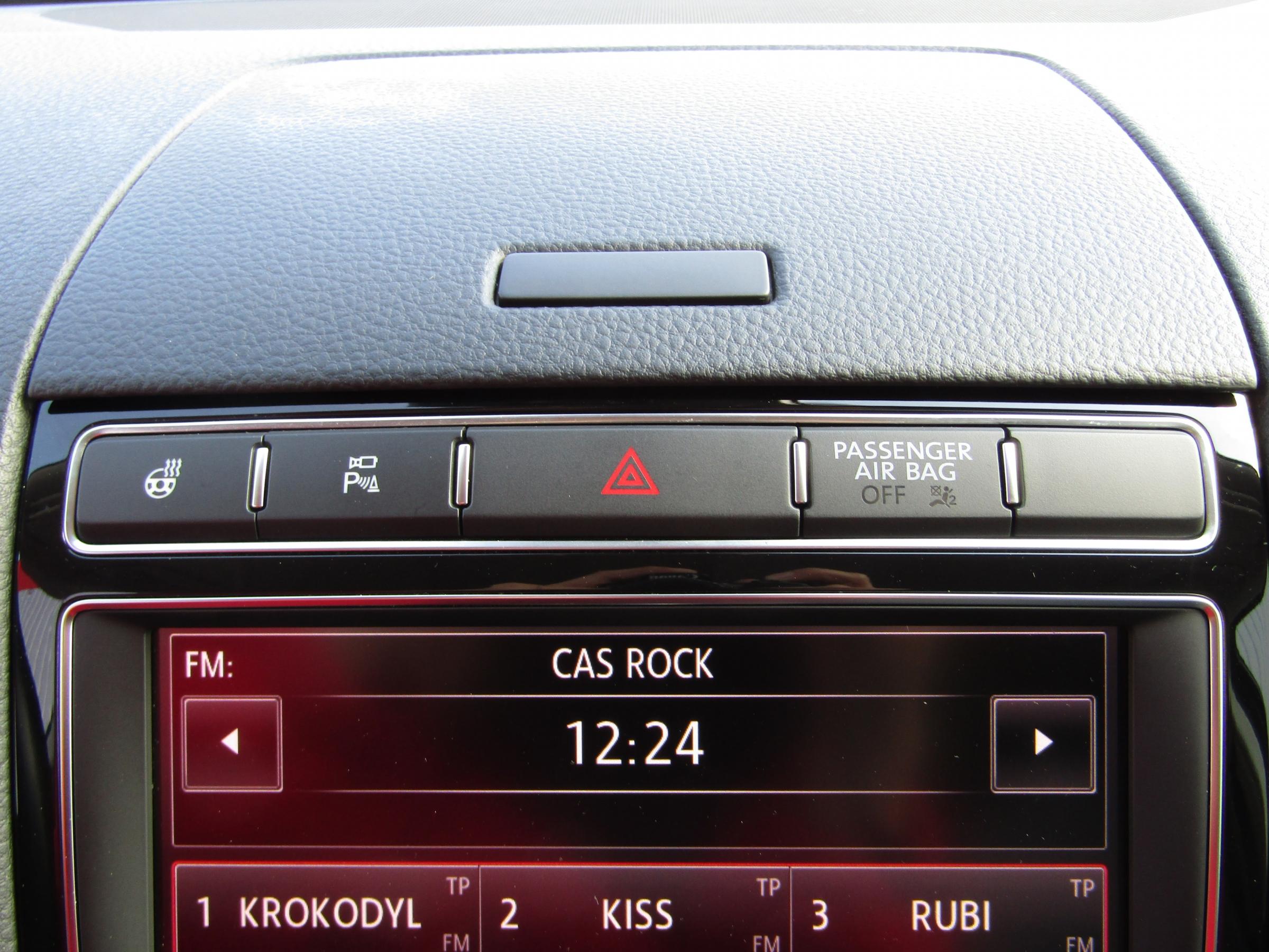 Volkswagen Touareg, 2017 - pohled č. 17