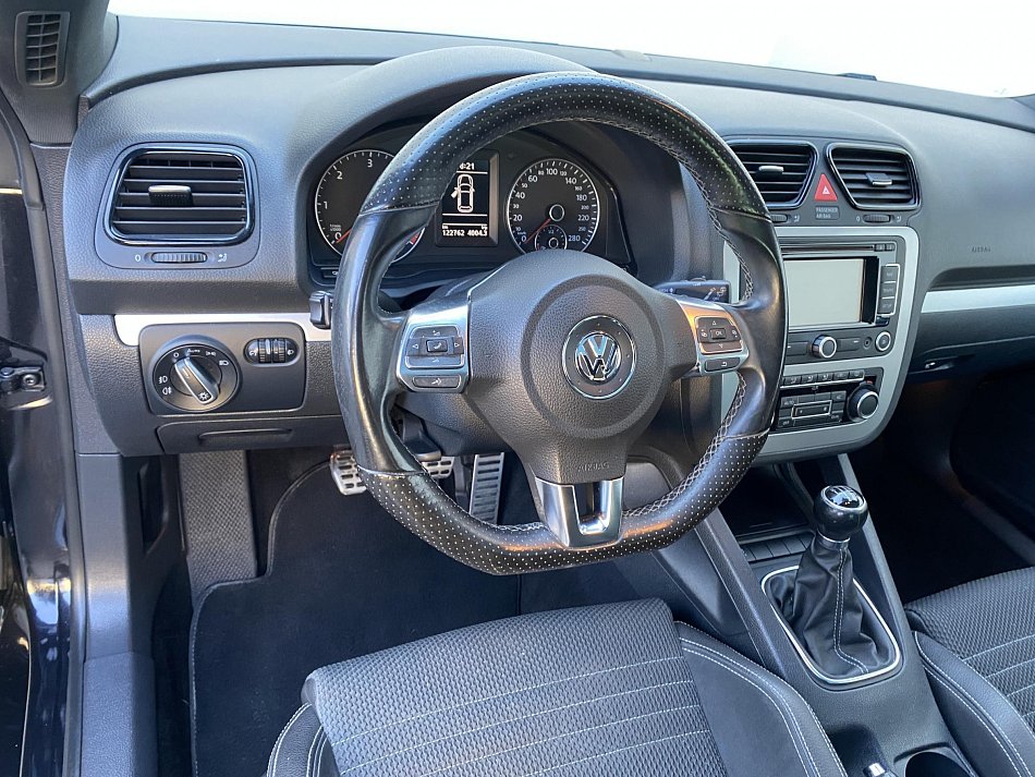 Volkswagen Scirocco 2.0 TDi Sport