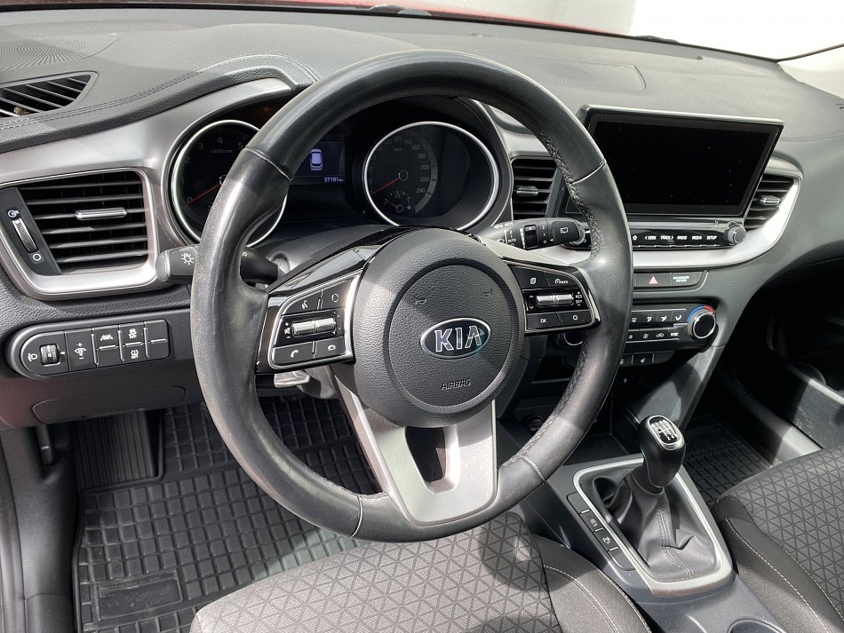 Kia Ceed 1.5 TGDi 