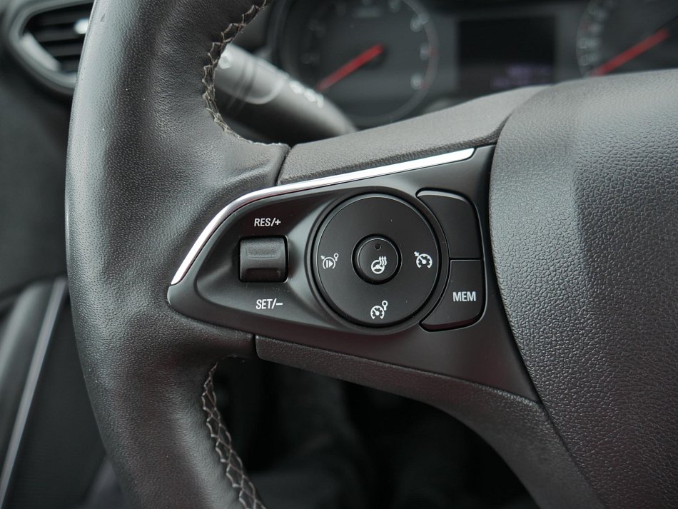 Opel Crossland X 1.2i 