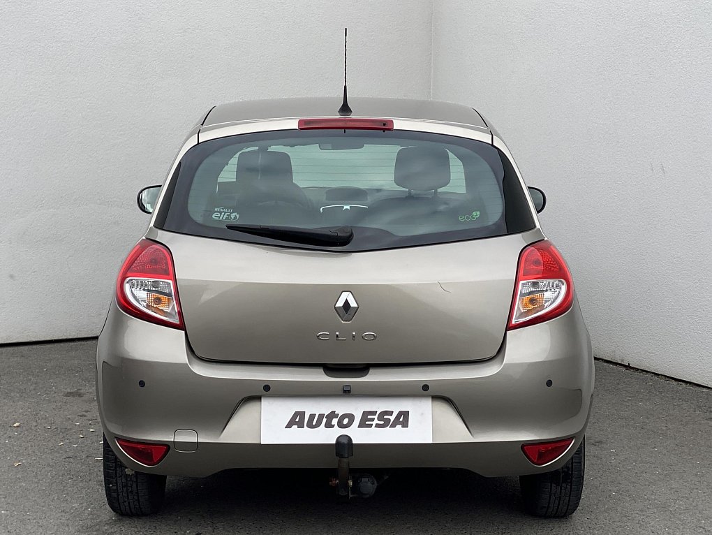 Renault Clio 1.2 16V 