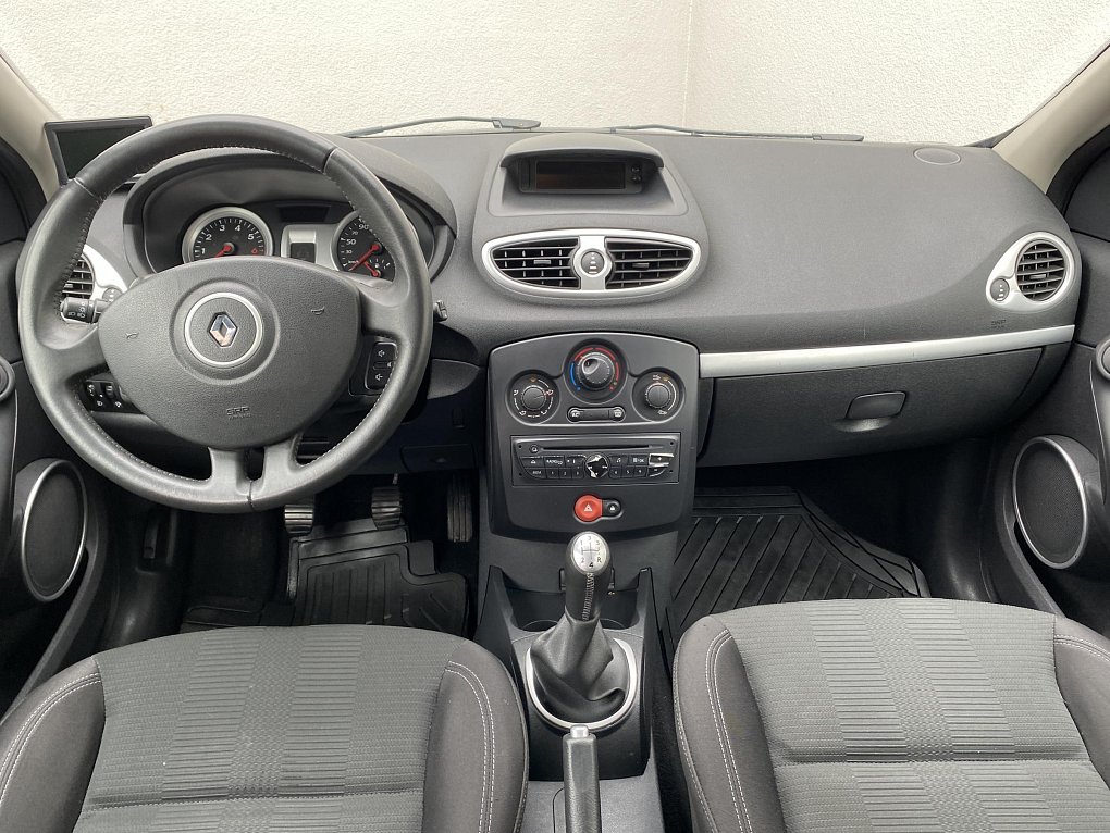 Renault Clio 1.2 16V 