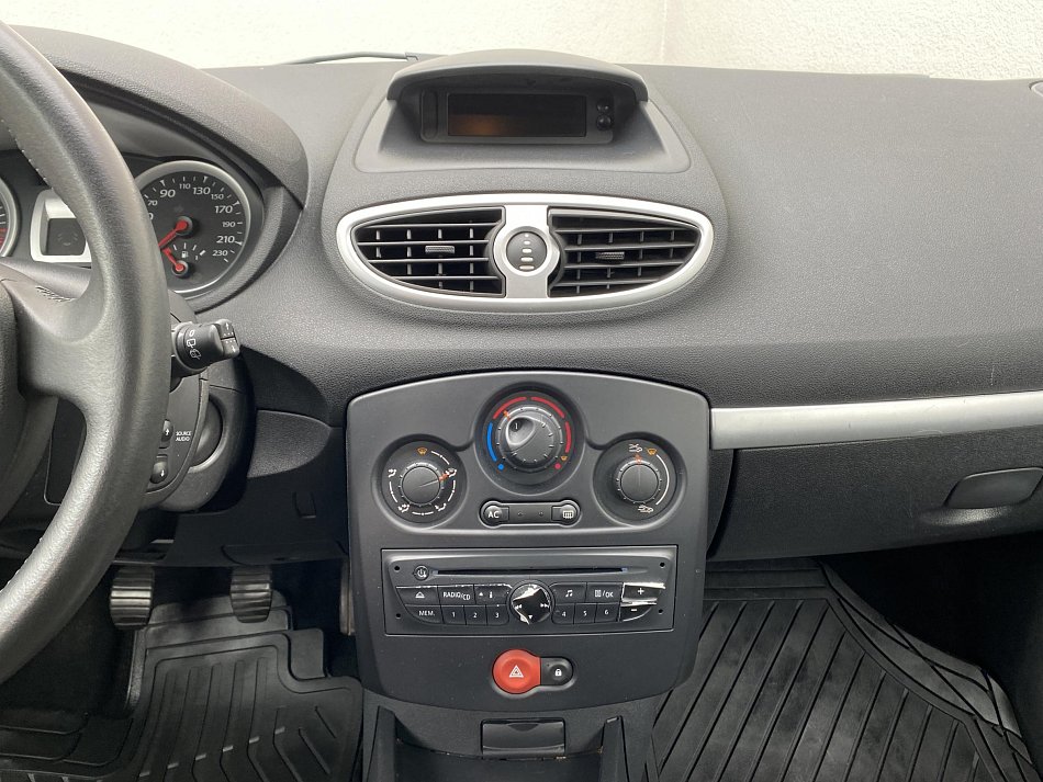 Renault Clio 1.2 16V 