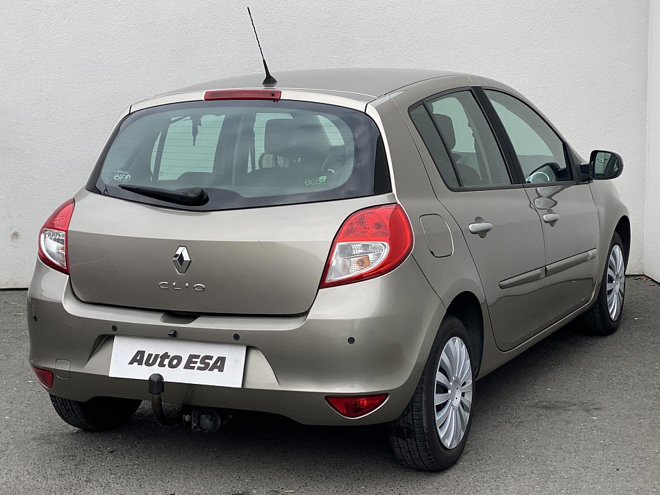Renault Clio 1.2 16V 