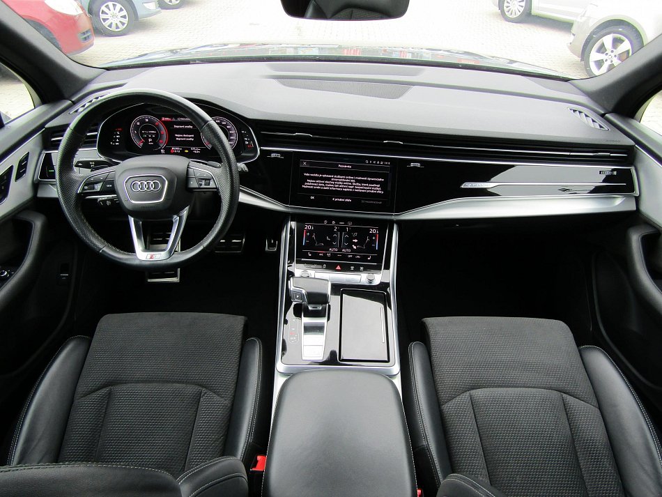 Audi Q7 3.0 TDi  Quattro, 7míst