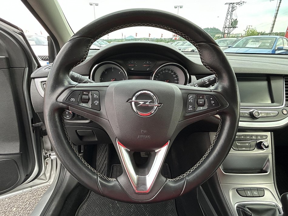 Opel Astra 1.6CDTI 