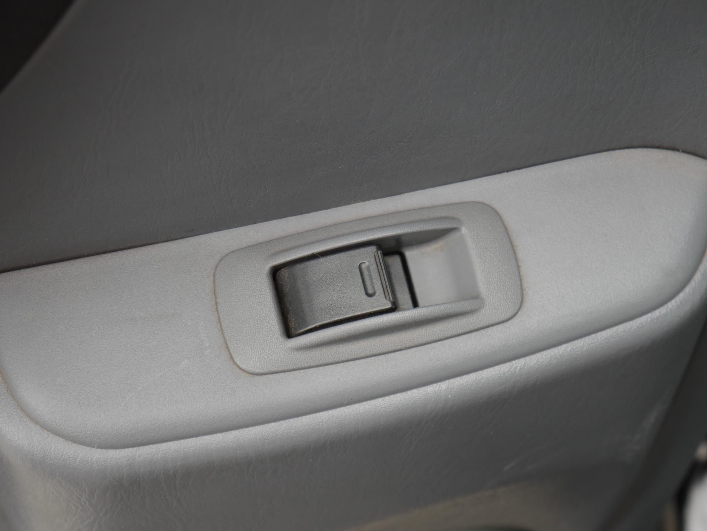 Toyota RAV4, 2003 - pohled č. 12