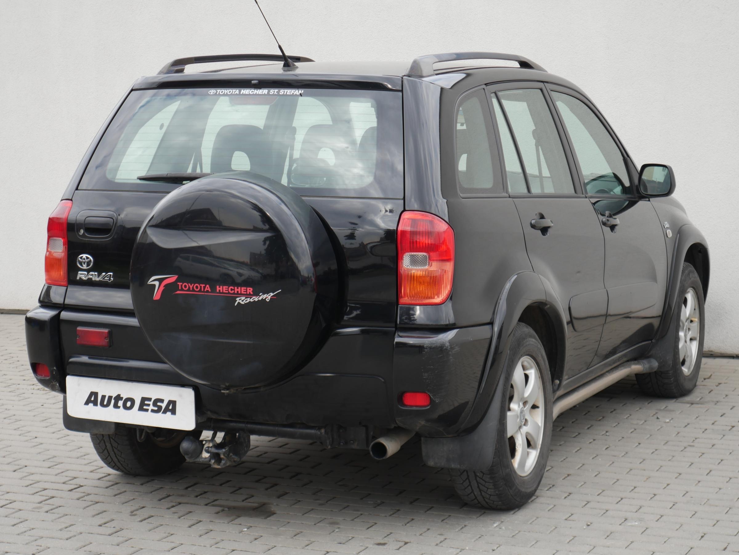 Toyota RAV4, 2003 - pohled č. 4
