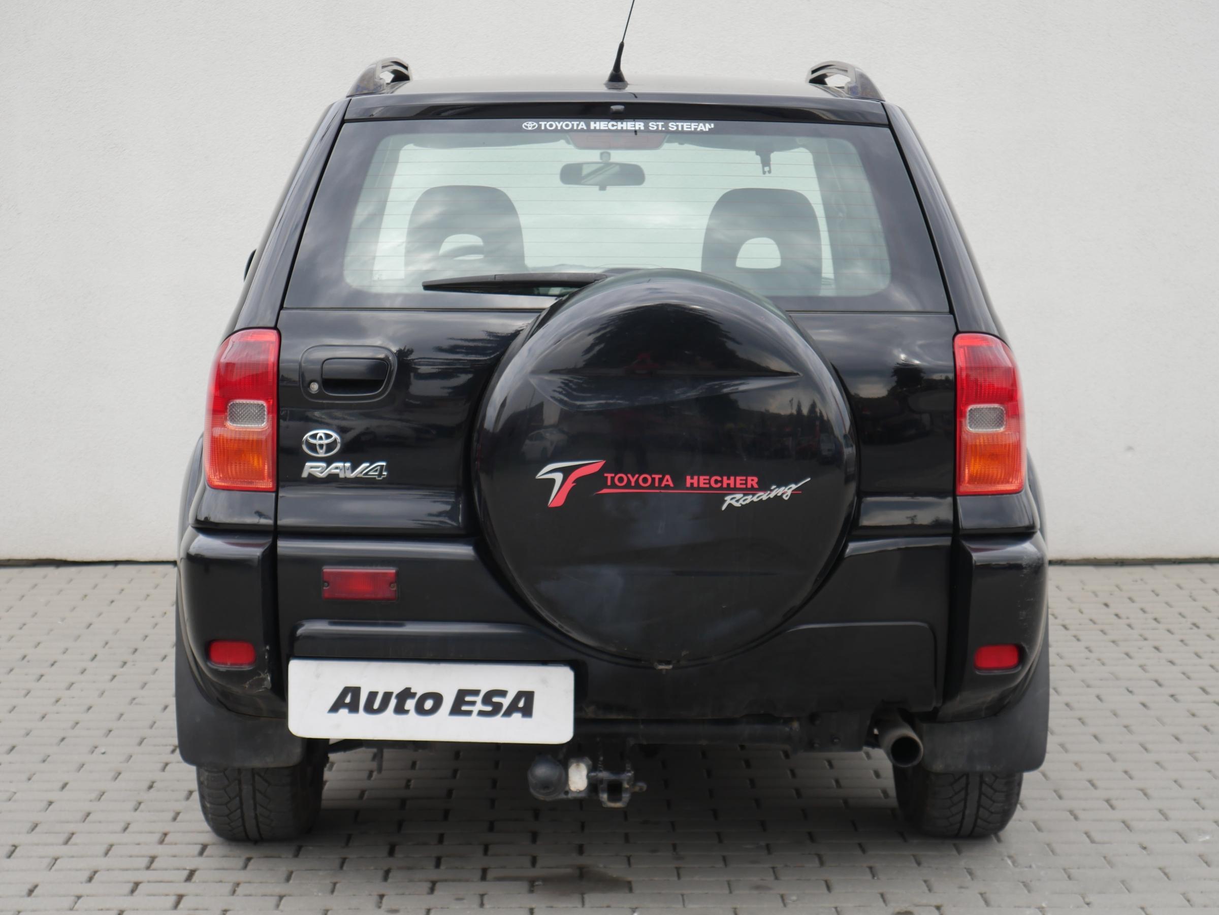 Toyota RAV4, 2003 - pohled č. 5