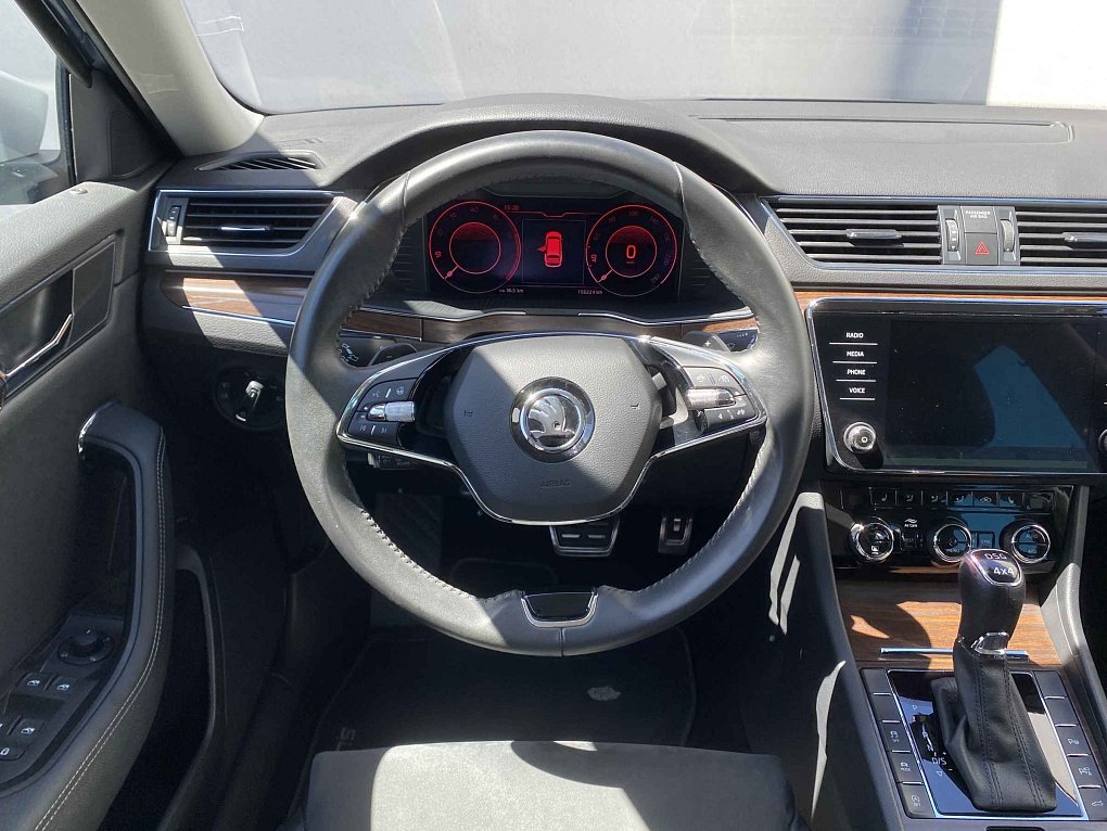 Škoda Superb III 2.0 TDi Scout 4x4