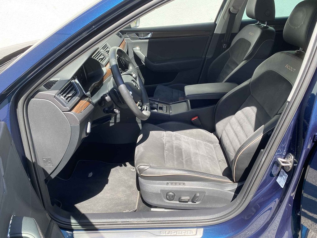 Škoda Superb III 2.0 TDi Scout 4x4