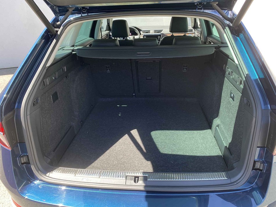 Škoda Superb III 2.0 TDi Scout 4x4