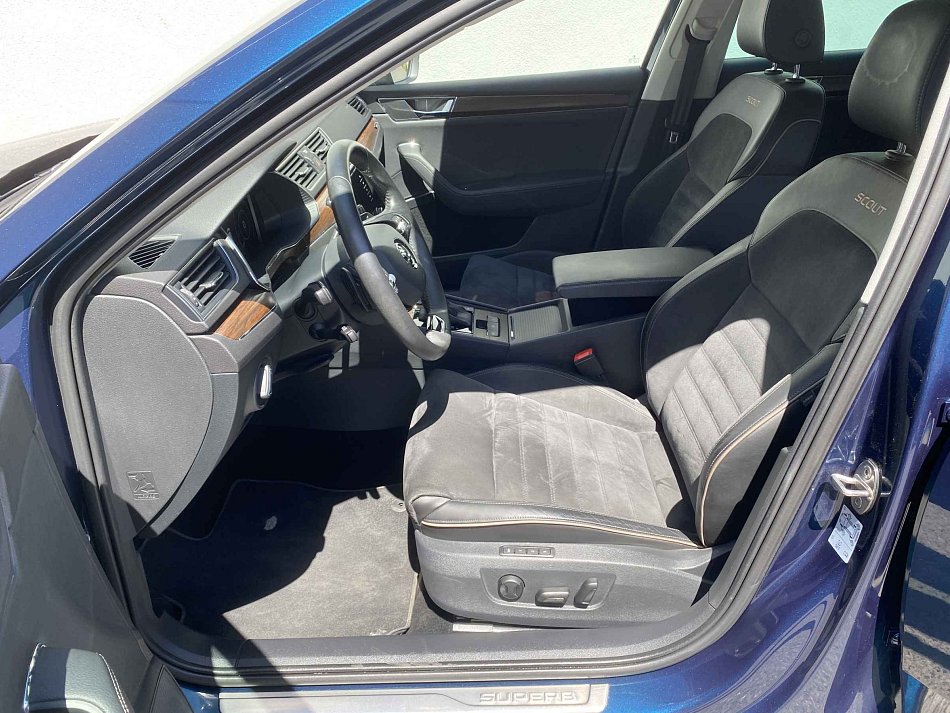Škoda Superb III 2.0 TDi Scout 4x4