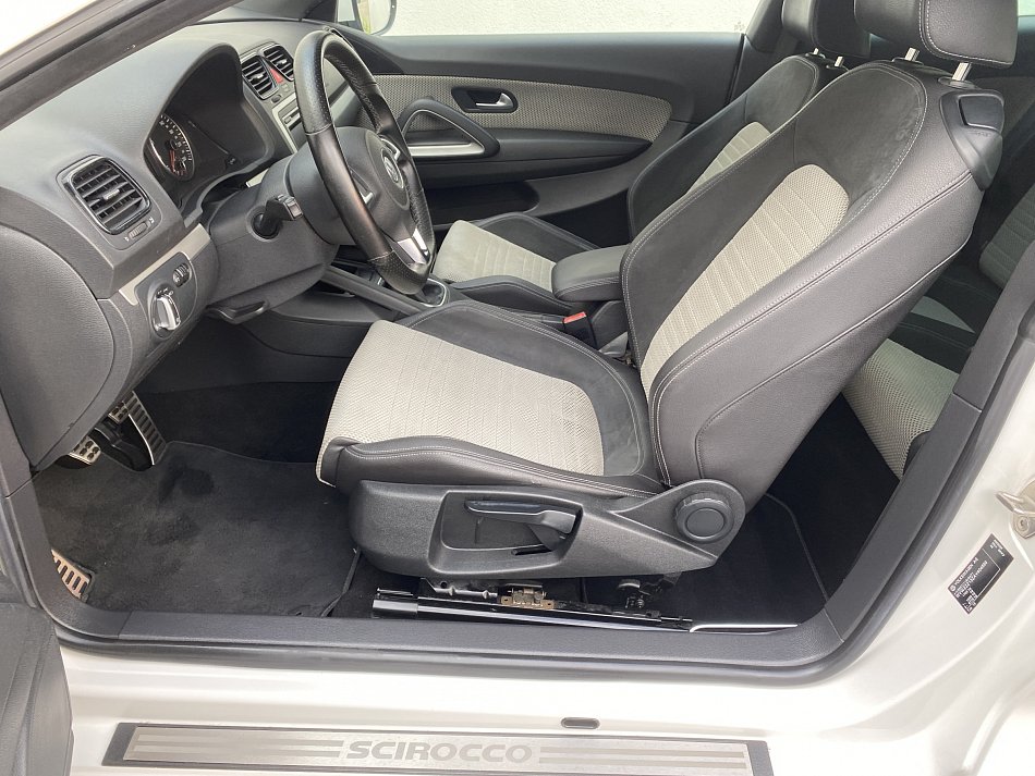 Volkswagen Scirocco 1.4 TSi Sport