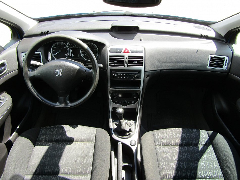 Peugeot 307 1.6 i 