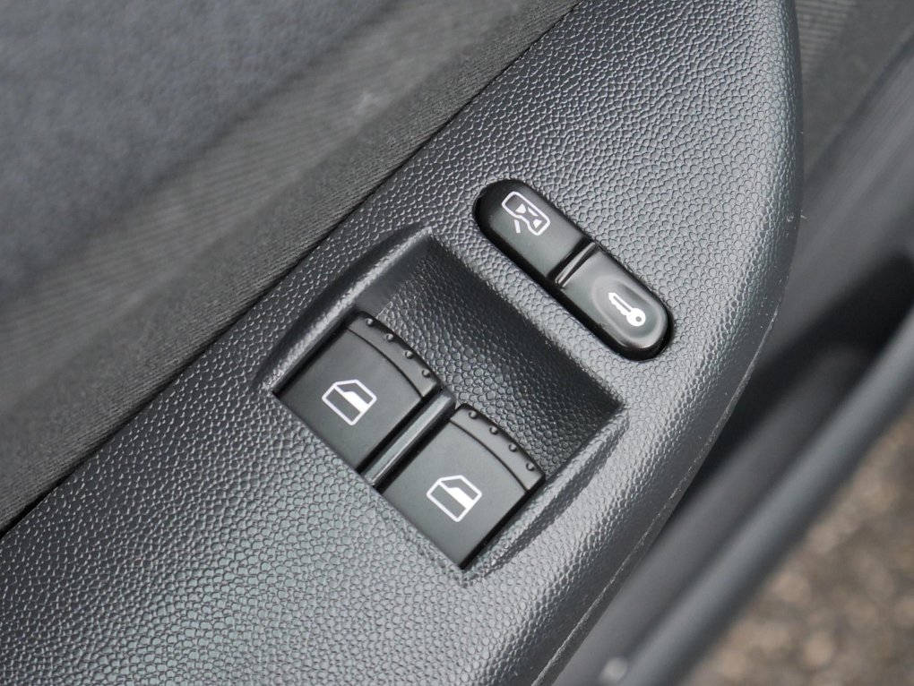 Škoda Fabia I 1.4i 16V 