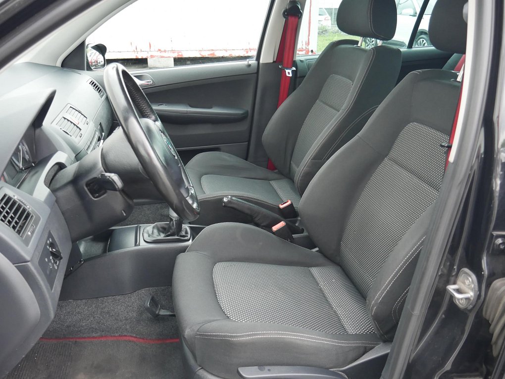 Škoda Fabia I 1.4i 16V 