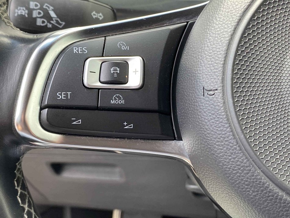 Volkswagen Tiguan 2.0 TDi R-Line 4x4