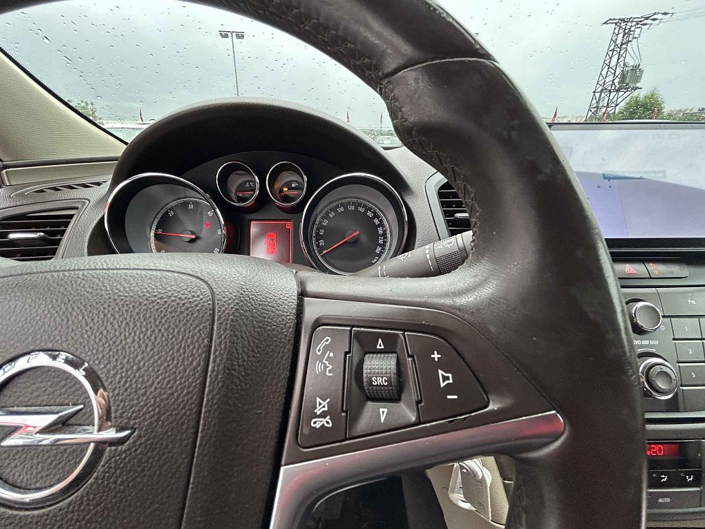 Opel Insignia 2.0 CDTi 
