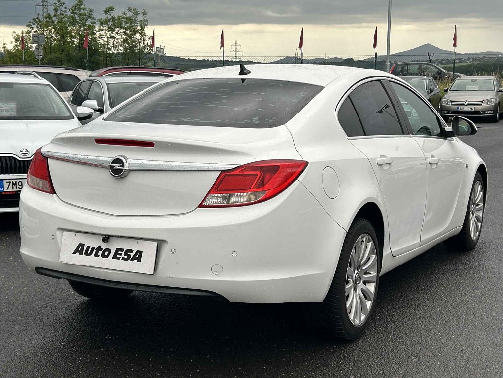 Opel Insignia 2.0 CDTi 