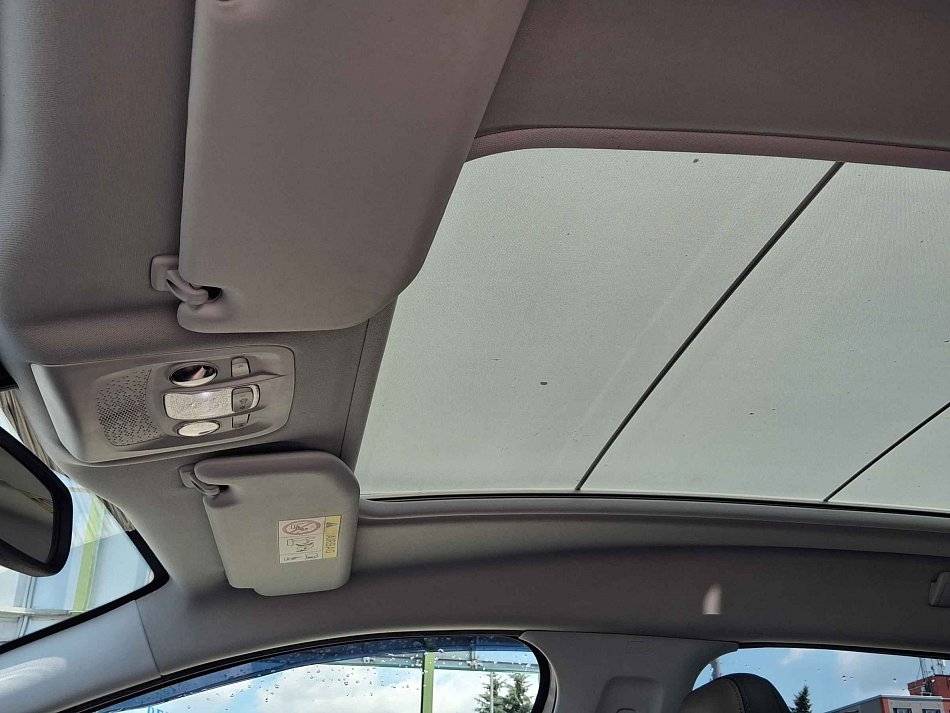 Peugeot 2008 1.6 i 