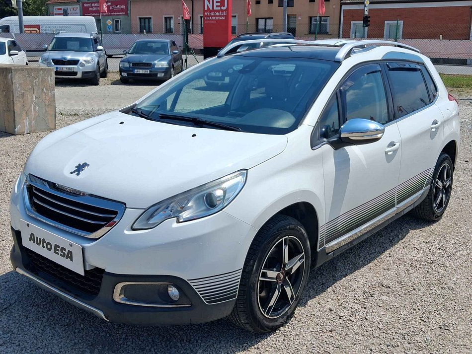 Peugeot 2008 1.6 i 