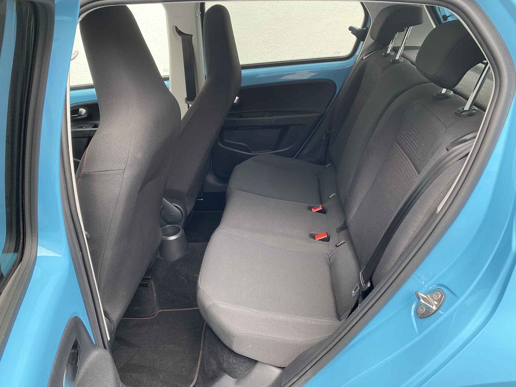 Volkswagen Up! 1.0 MPi Sound