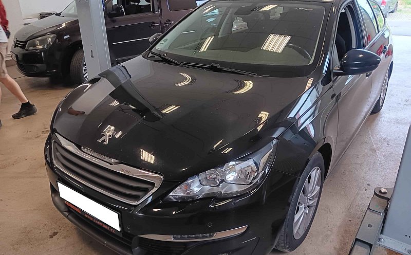 Peugeot 308 1.6 HDi 
