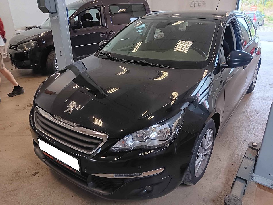 Peugeot 308 1.6 HDi 