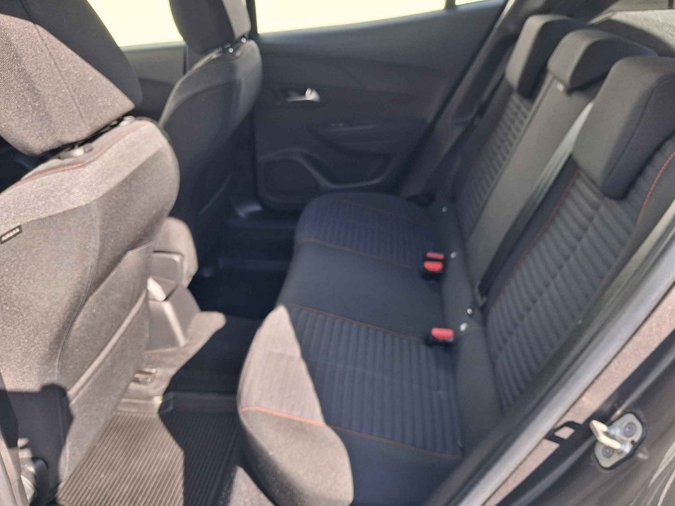 Peugeot 2008 1.2 PT Active