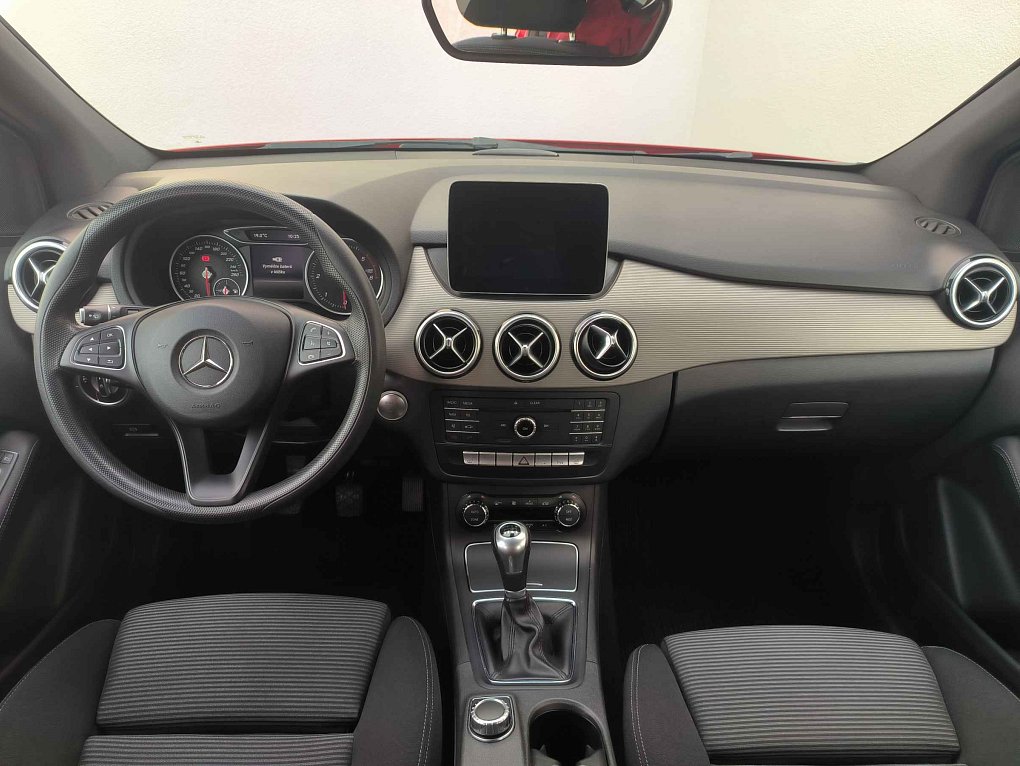Mercedes-Benz Třída B 1.5d  B 180