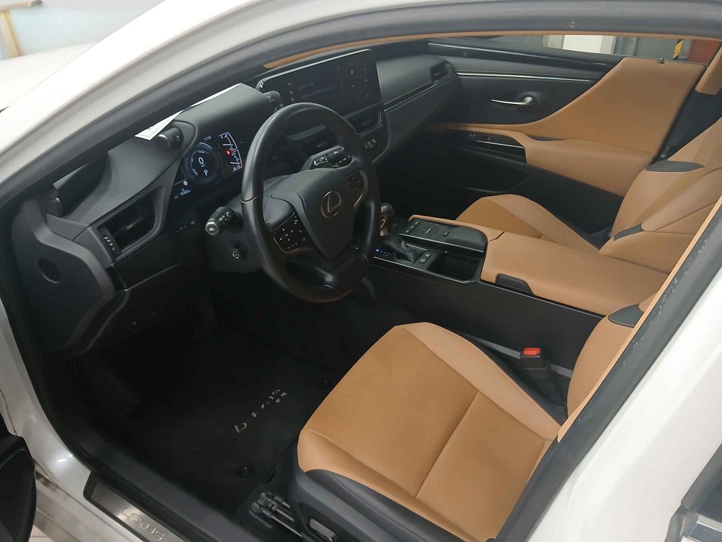 Lexus IS 300 2.5  ES300H