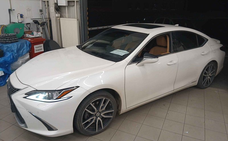 Lexus IS 300 2.5  ES300H