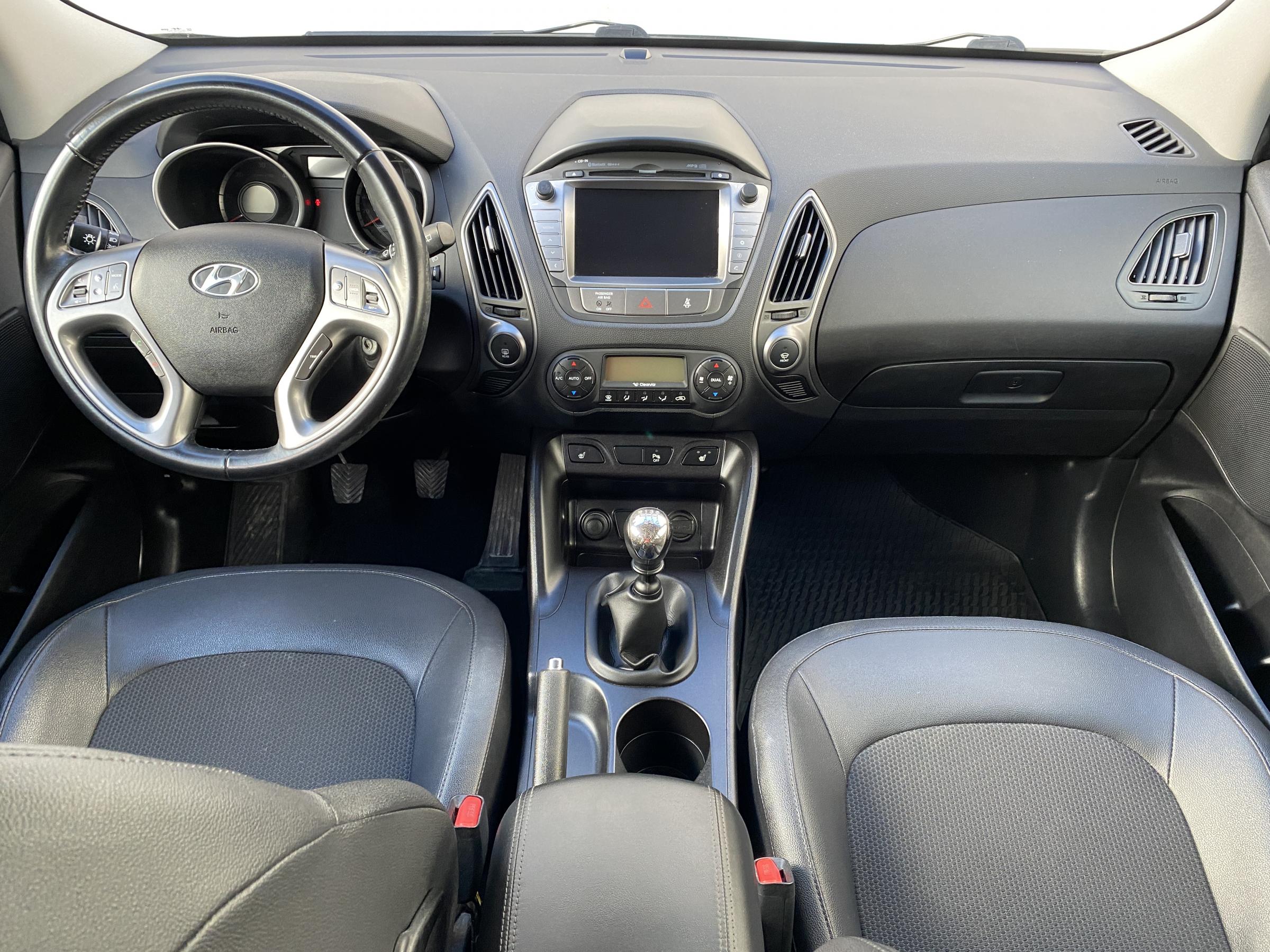 Hyundai ix35, 2015 - pohled č. 11