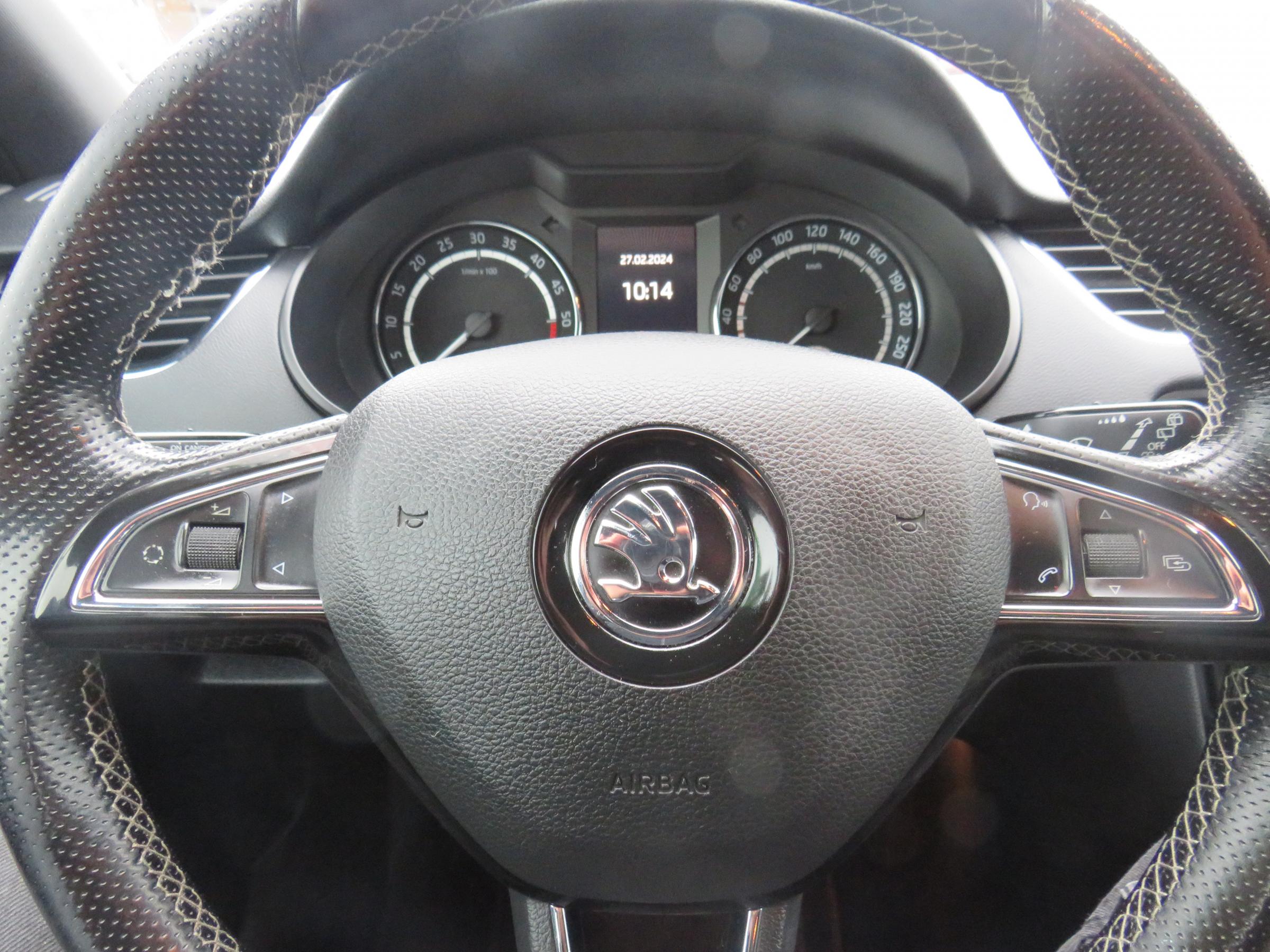 Škoda Octavia III, 2014 - pohled č. 14